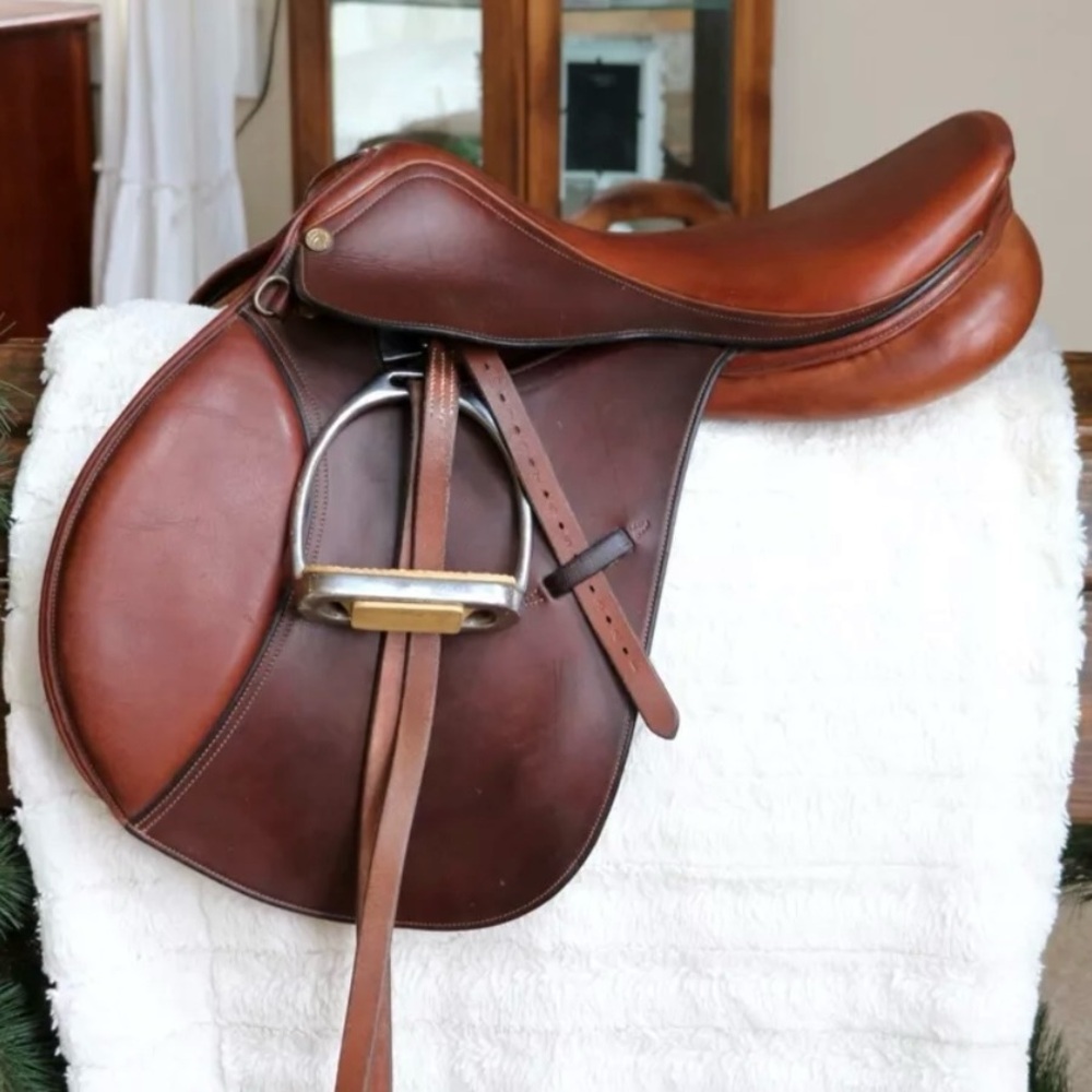 Premium Brown Leather Horse Saddle